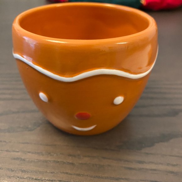 Christmas Gingerbread Man Ceramic Plate and Cup by Bonnie Lynn - Picture 4 of 5